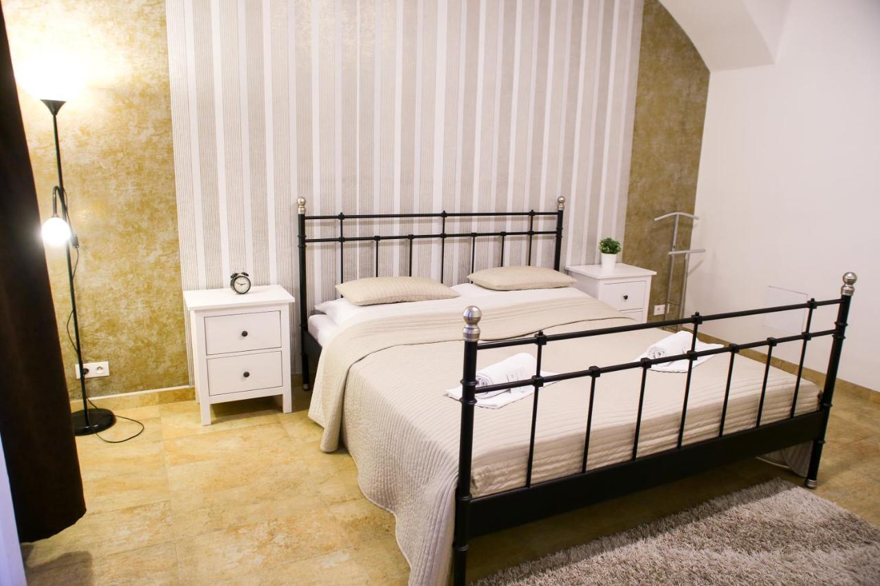 Stefania Apartment Centre Prague Exterior photo